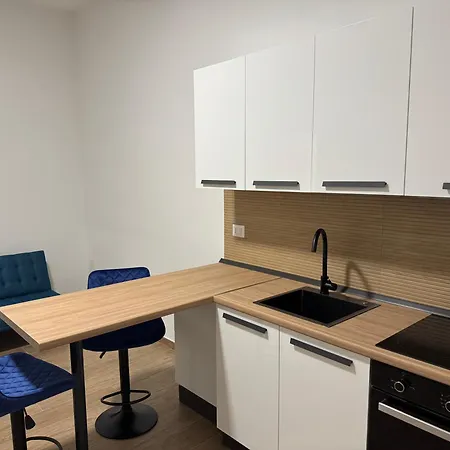 Piter House - Luxury & Private Parking Apartment *