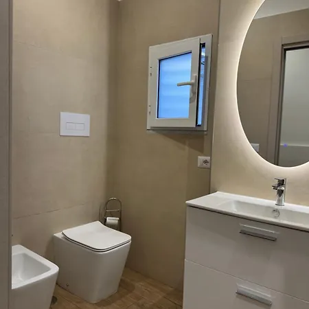 Piter House - Luxury & Private Parking * Lusciano