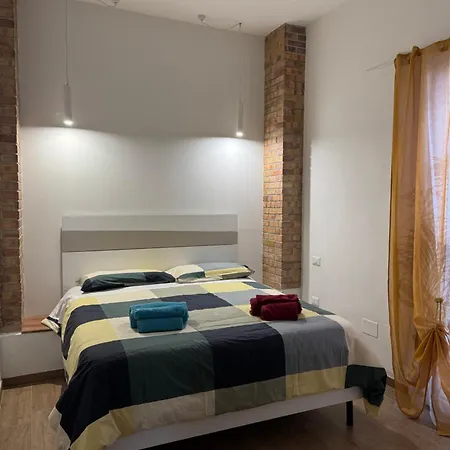 Piter House - Luxury & Private Parking Apartment Lusciano