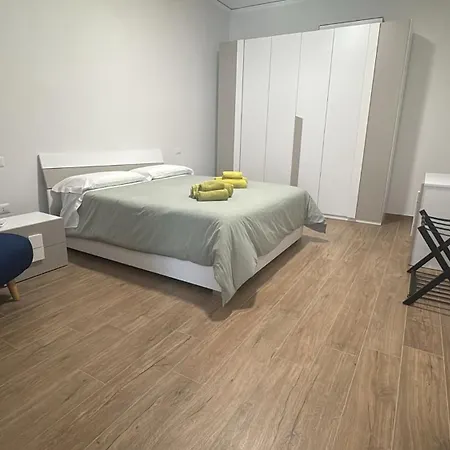 Apartment Piter House - Luxury & Private Parking Lusciano