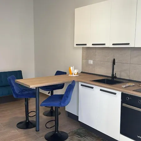 Piter House - Luxury & Private Parking Apartment *